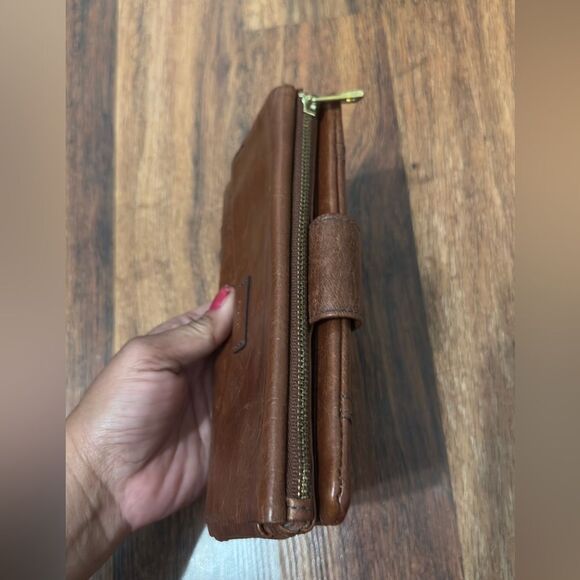 Fossil Brown Leather Wallet - Picture 7 of 8